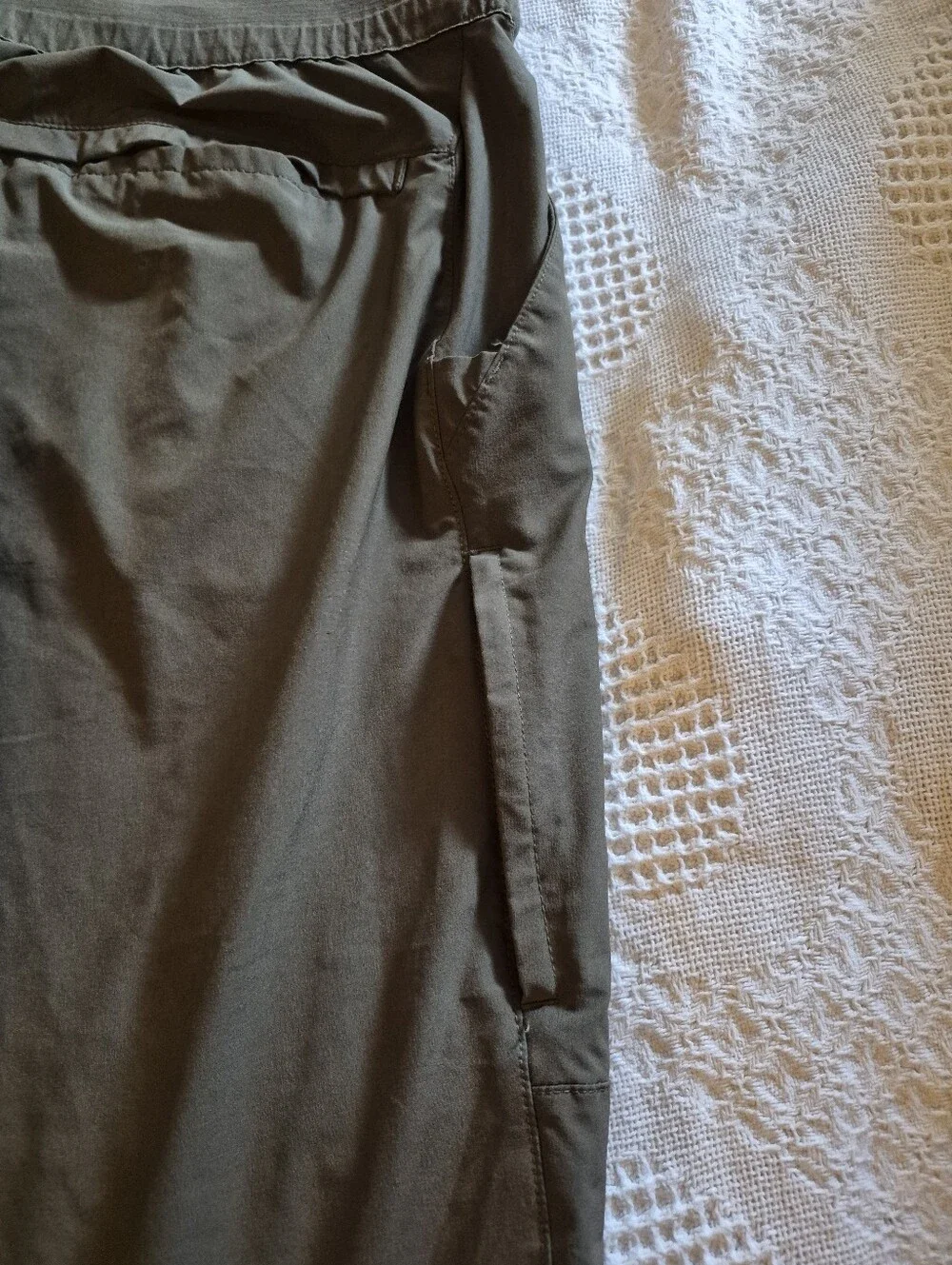THE NORTH FACE Olive Green Mens Pants